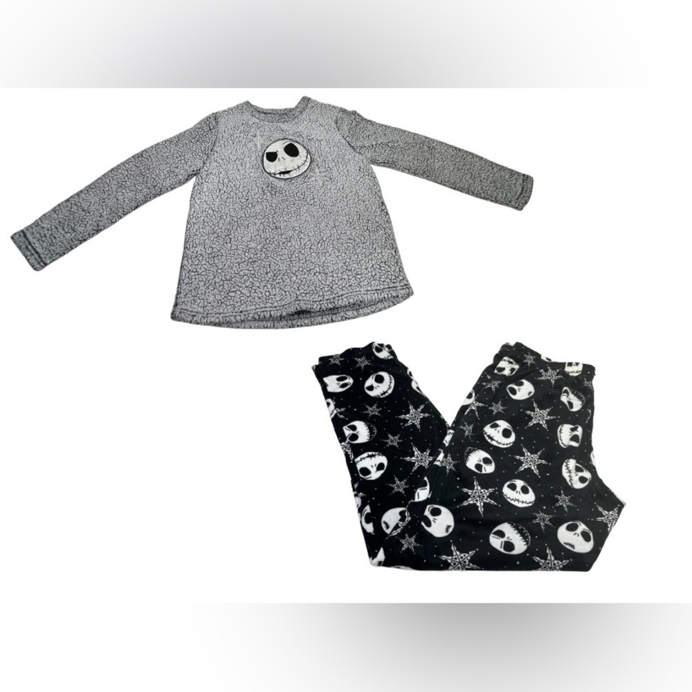 Disney Jack Skellington Night Before Christmas Sherpa Flannel Pajama Set Women S